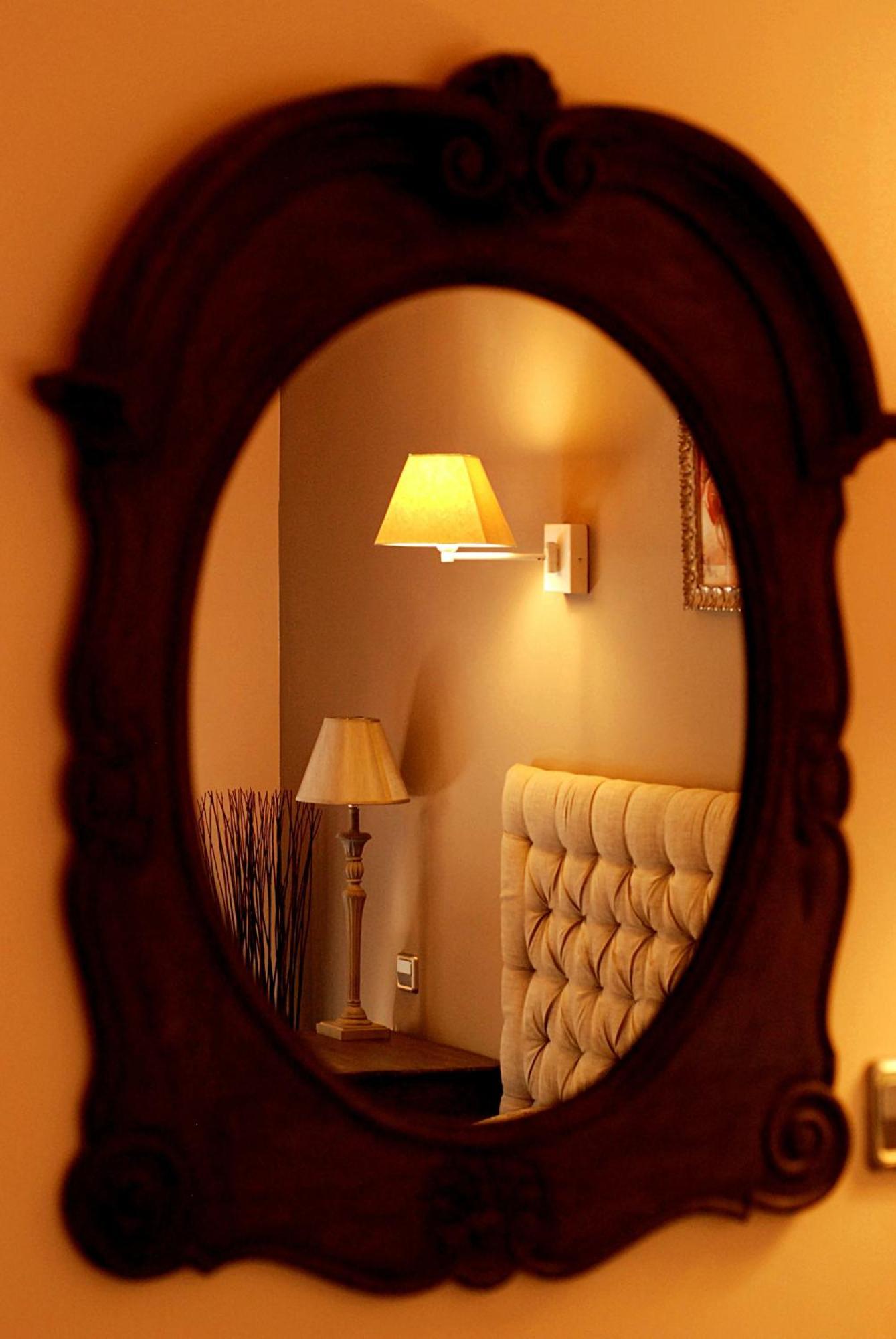 Hotel Les Mazets Des Roches Tarascon Room photo